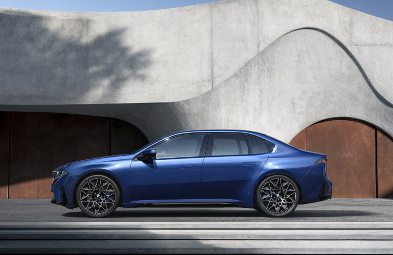 Новий седан BMW i3: офіційна прем'єра та характеристики