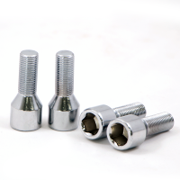 болт шестигранник до 30