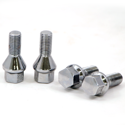 болт до 30